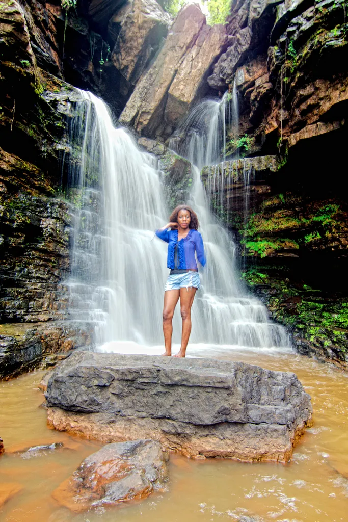Akaa Waterfall